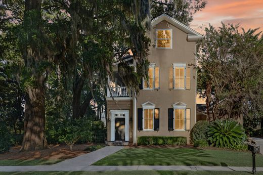 Detached House in Savannah, Chatham County