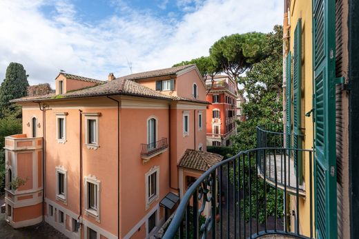 Apartment in Rome, Latium