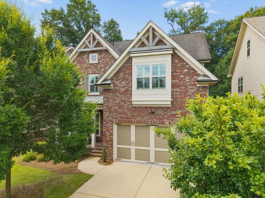 Detached House in Alpharetta, Fulton County