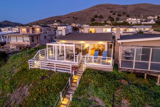 Luxury home in Cayucos, San Luis Obispo County