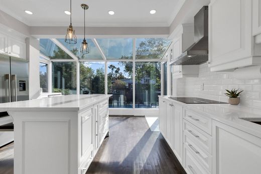 Casa Independente - Côte-Saint-Luc, City of Montréal