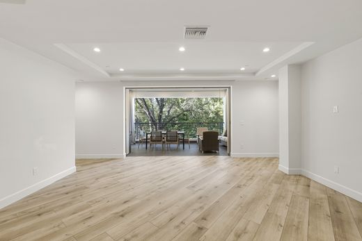 Apartment in Beverly Hills, Los Angeles County