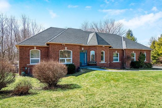 Detached House in Georgetown, Ontario