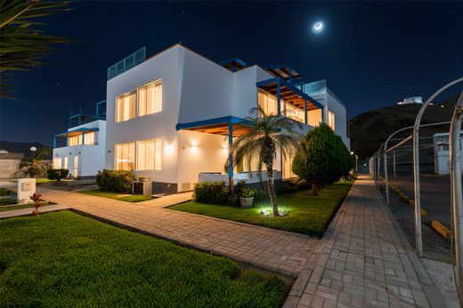 단독 저택 / Limay, Provincia de Chincha