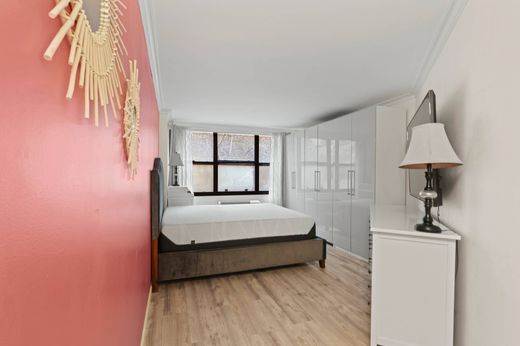 아파트 / Guttenberg, Hudson County