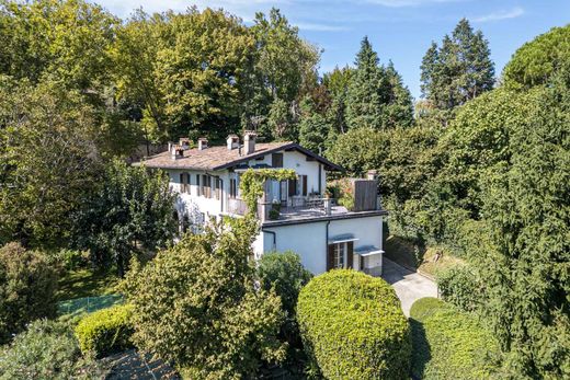 빌라 / Bergamo, Provincia di Bergamo