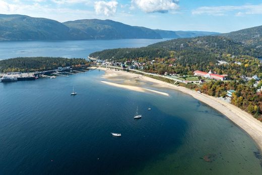Tadoussac, Côte-Nordの一戸建て住宅