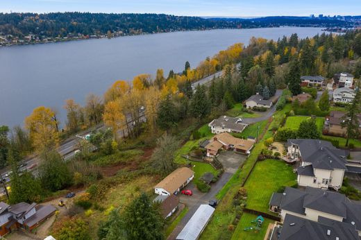 Land in Newcastle, King County
