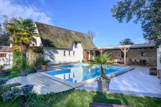 Detached House in Saint-Lyphard, Loire-Atlantique