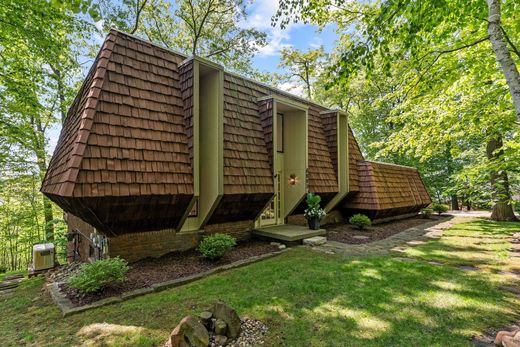 Detached House in Clarkston, Oakland County