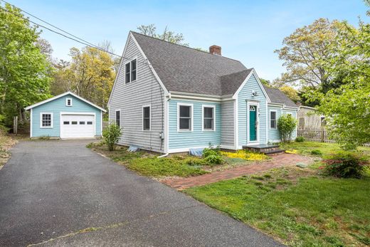 Detached House in Centerville, Barnstable County