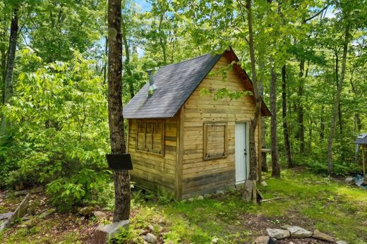 Land in Sharon, Litchfield County