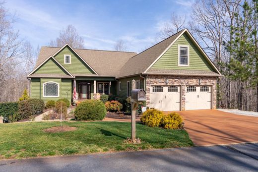 Luxury home in Pickens, Pickens County