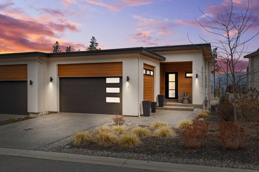 Townhouse in Lake Country, Regional District of Central Okanagan