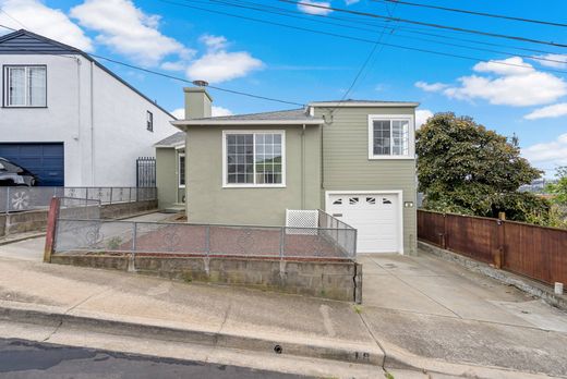 Detached House in Daly City, San Mateo County