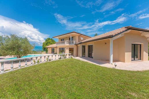 Detached House in Messery, Haute-Savoie