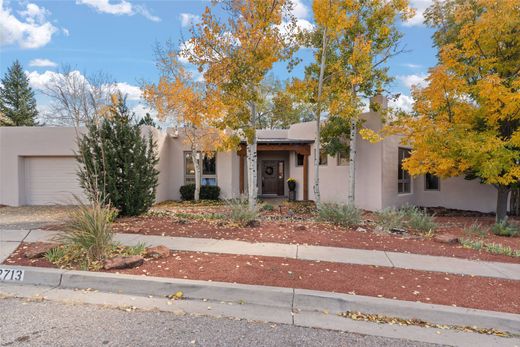 Einfamilienhaus in El Dorado at Santa Fe, Santa Fe County