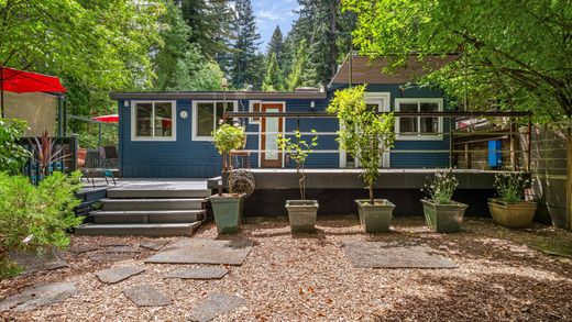 Vrijstaand huis in Guerneville, Sonoma County