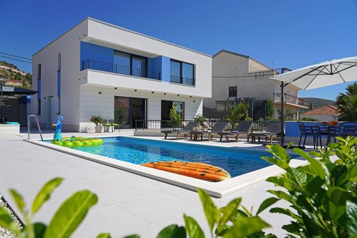 Villa in Trogir, Grad Trogir