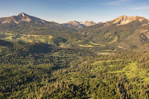 Terrain à Big Sky, Comté de Gallatin