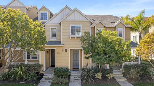 Townhouse in Oxnard, Ventura County