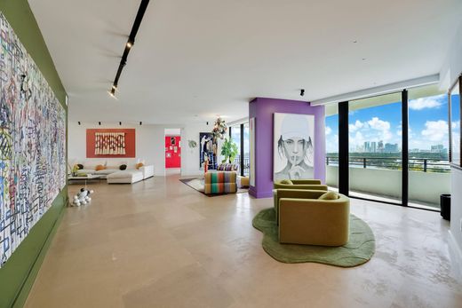 Apartment in Miami, Miami-Dade