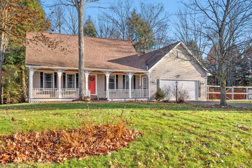 Detached House in Milton, Chittenden County