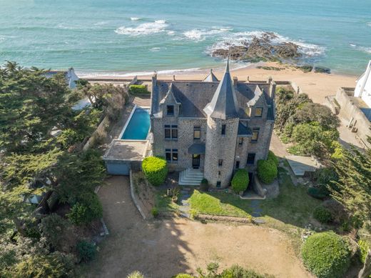 Detached House in Batz-sur-Mer, Loire-Atlantique