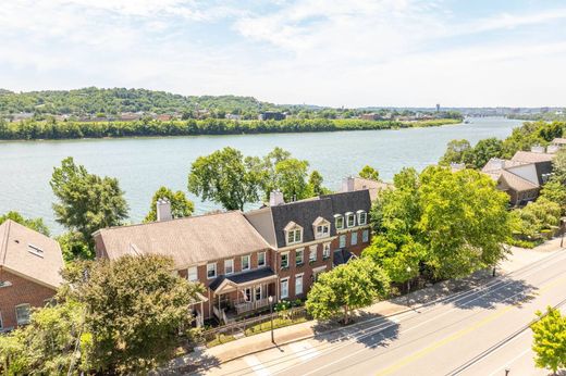 Apartment / Etagenwohnung in Cincinnati, Hamilton County