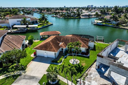 Detached House in Marco Island, Collier County