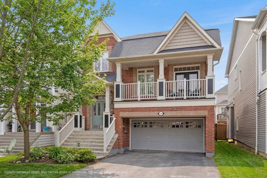 Casa en Whitby, Ontario