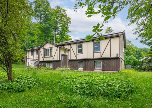 Luxury home in Vernon, Sussex County