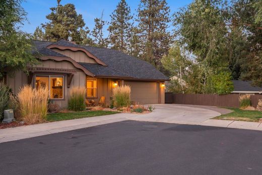 Luxury home in Bend, Deschutes County