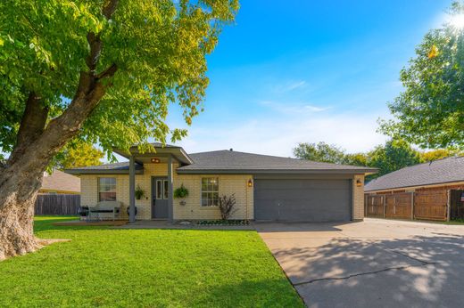 Detached House in Keller, Tarrant County