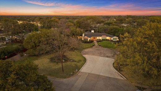 Detached House for sale in Plano