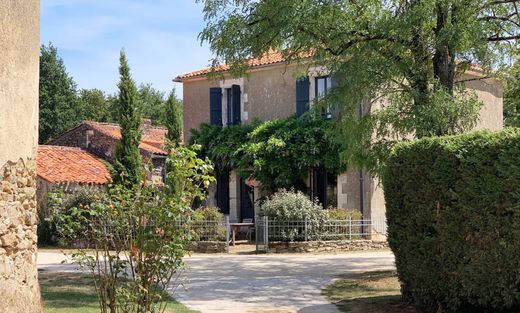 Casa Unifamiliare a Moutiers-sur-le-Lay, Vandea