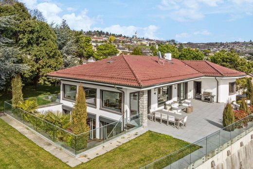 Detached House in Lutry, Lavaux-Oron District