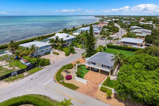 Detached House in Duck Key, Monroe County