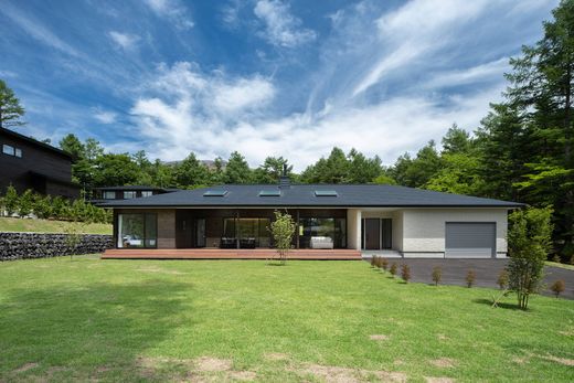 Μονοκατοικία σε Karuizawa, Kitasaku-gun