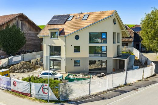 Detached House in Orny, Morges District