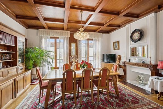 Detached House in Grandson, Jura-Nord vaudois District