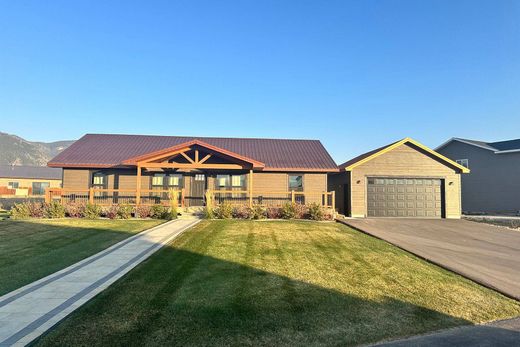 Detached House in Etna, Lincoln County
