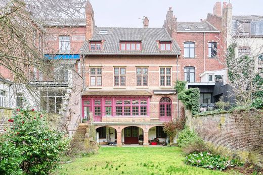 Detached House in La Madeleine, North