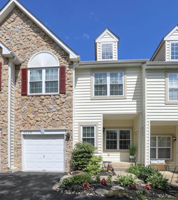 Luxury home in Doylestown, Bucks County