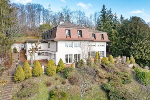 Detached House in Epalinges, Lausanne District