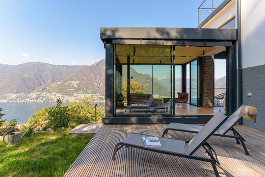 단독 저택 / Faggeto Lario, Provincia di Como