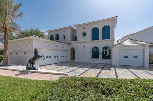 Villa in Dubai