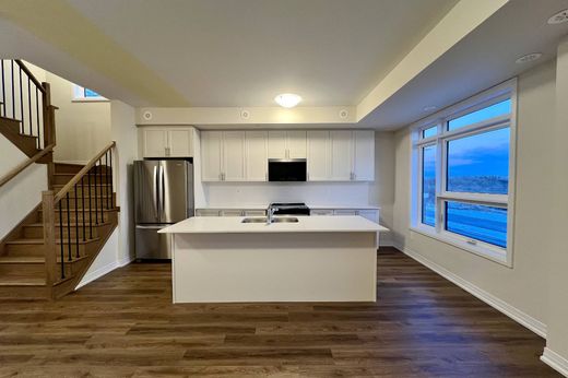 Apartamento - Milton, Halton