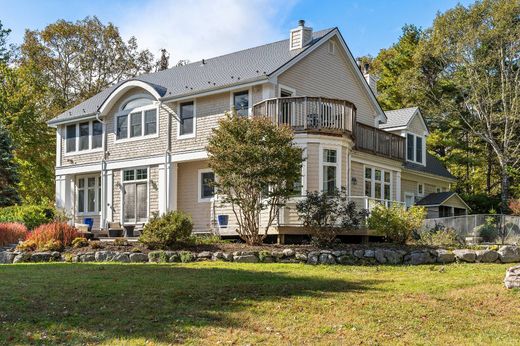 Detached House for sale in Chester Basin