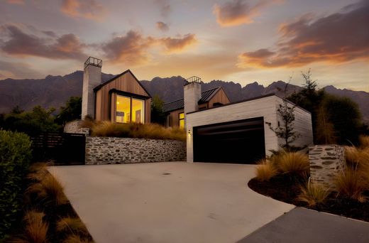 Luxury home in Queenstown, Queenstown-Lakes District